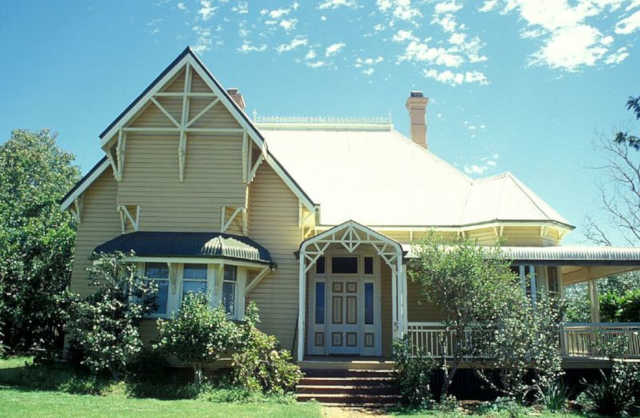 Oak Lodge and Spreydon